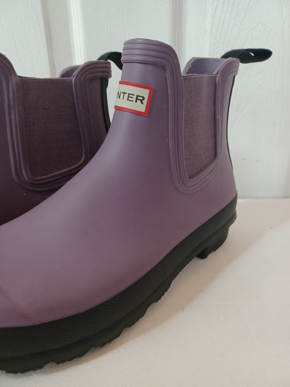Hunter Original Waterproof Chelsea Ankle Rain Boots Purple Thistle Matte Size 7